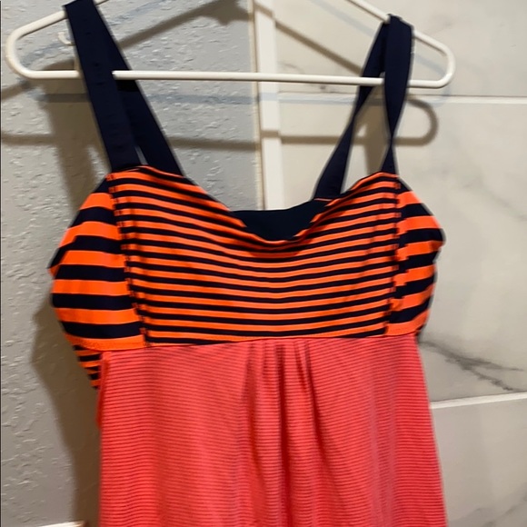 Lululemon tank top - Picture 2 of 6